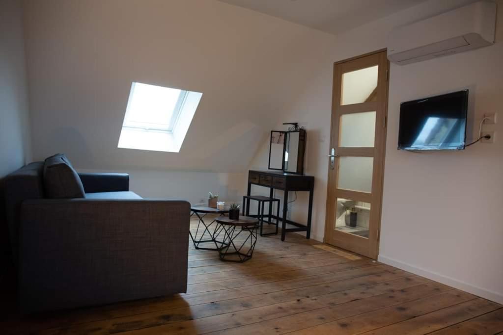 Saint-Germain-des-Fosses Cyris - Chambres Duplex Climatisees - Spa & Piscine Centre Ville מראה חיצוני תמונה