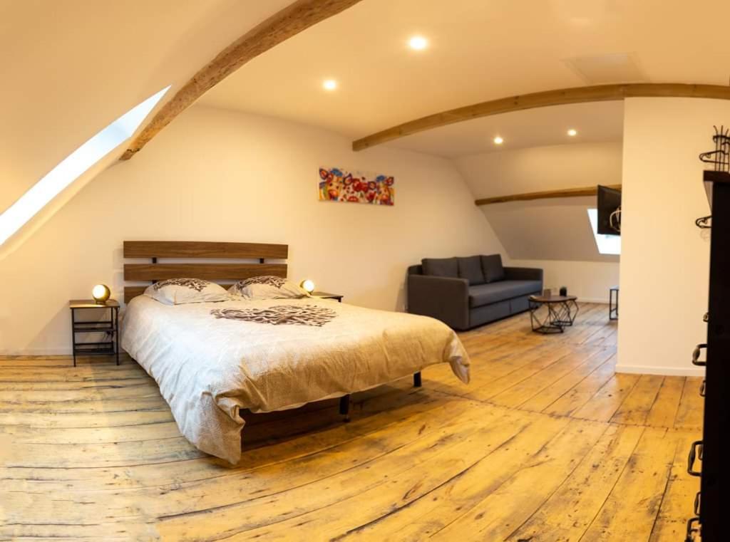 Saint-Germain-des-Fosses Cyris - Chambres Duplex Climatisees - Spa & Piscine Centre Ville מראה חיצוני תמונה